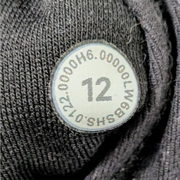 Lululemon Capris Align High Rise Crop 21 Womens 12 Gray Polka Squat Emboss Black - Picture 3 of 9